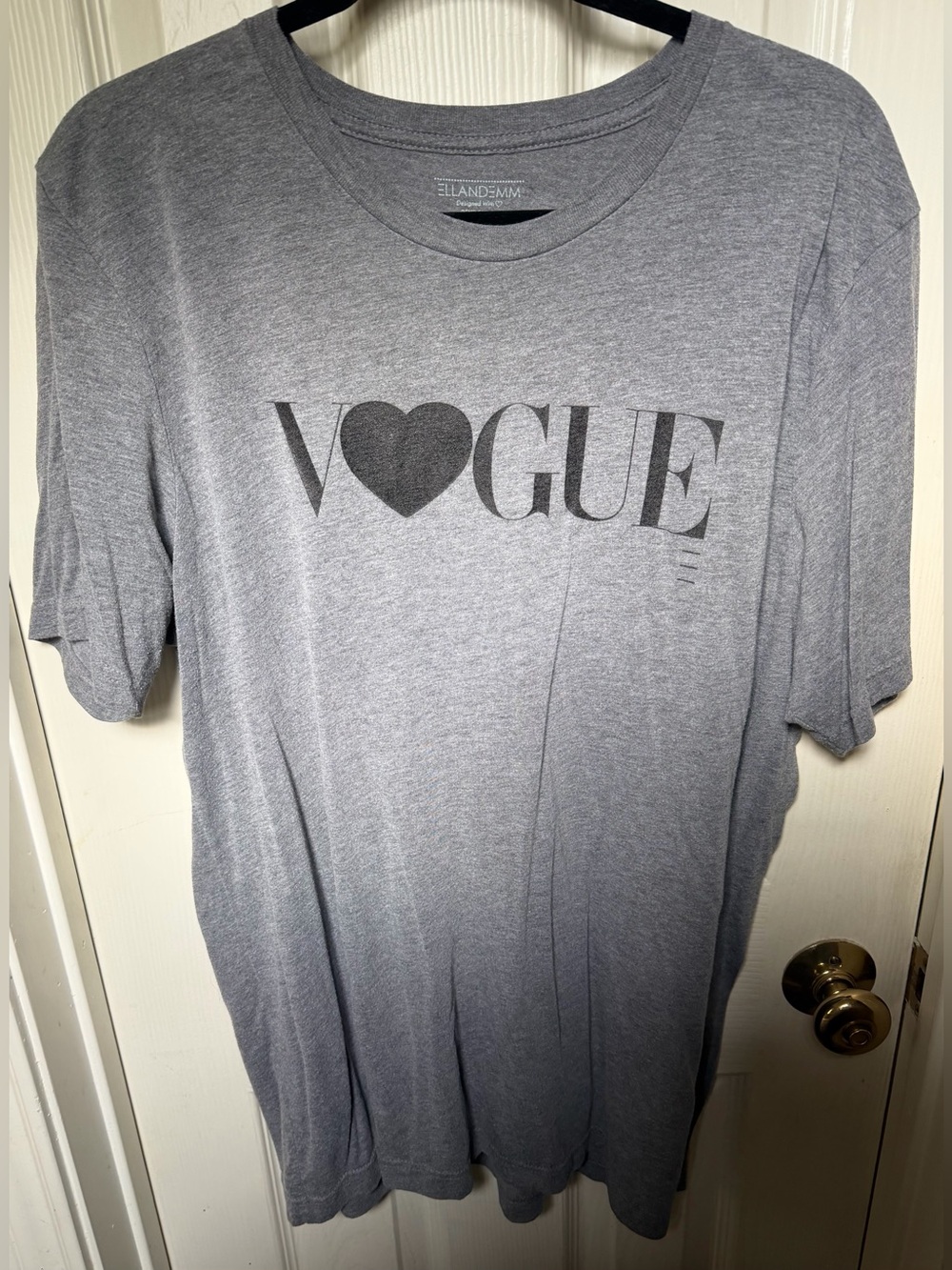 EllandEmm Vogue Tee